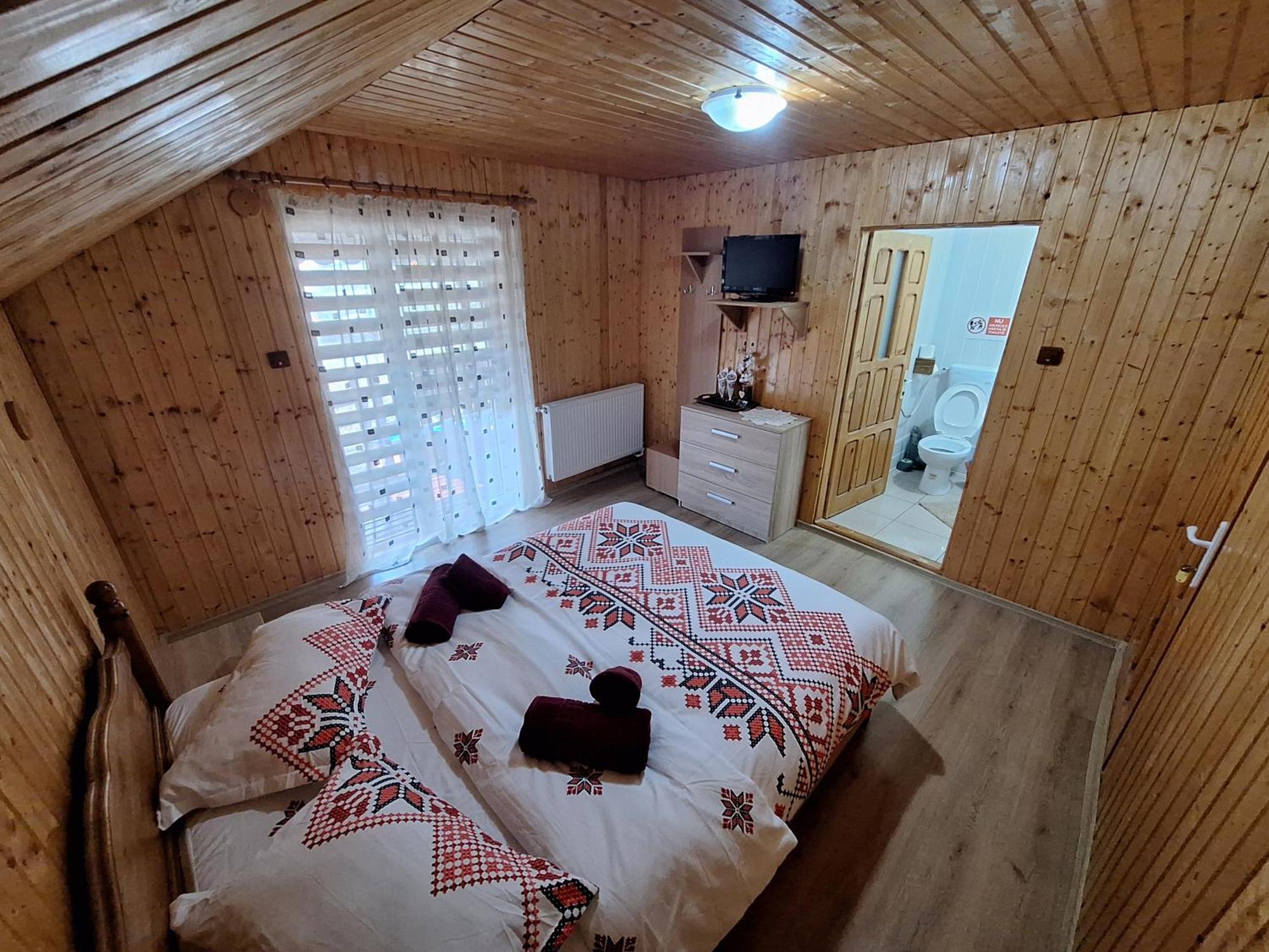 Вилла Casa Diana Nucsoara  Экстерьер фото